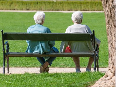 Pół roku, 90 tysięcy Polaków mniej. Z mapy zniknęło średniej wielkości miasto