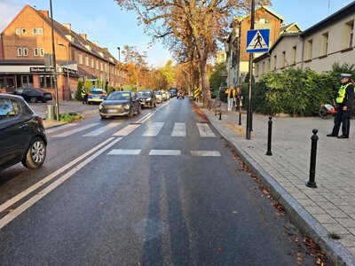 Groza na przejściu dla pieszych. Samochód staranował wózek dziecięcy. Trzylatek wypadł na jezdnię