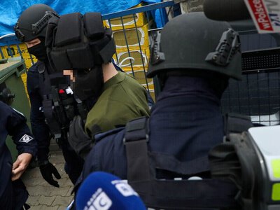 Nie żyje ojciec 19-latka, który zaatakował nożem szkołę w Ostrołęce