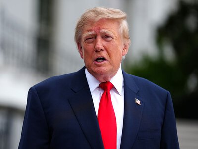 FIFA płaci Trumpowi miliony. Oto powód