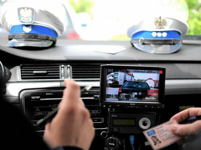 Stworzył system do wykrywania radiowozów. Wkrótce pod jego drzwiami stanęła policja