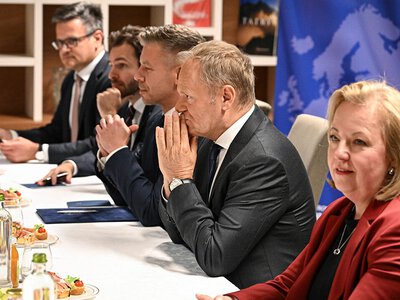 Zaskakująca interwencja straży miejskiej. Mężczyzna po prostu stał w jednym miejscu