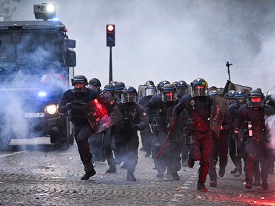 Dziesiątki tysięcy demonstrantów na ulicach. Paryż zamyka stacje metra