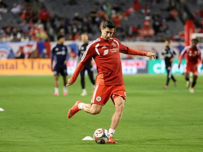 Lewandowski musiał wygrać Złotą Piłkę. To niesprawiedliwe