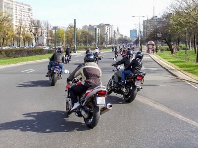 Wprowadzili się do centrum Warszawy wiedząc, że będzie głośno. Teraz protestują
