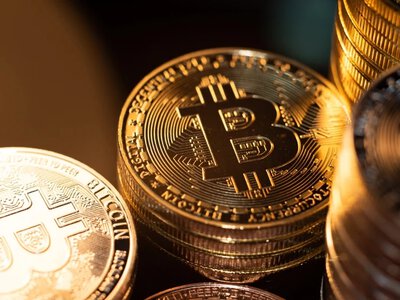 Bitcoin daleko od hossy. Kryptowaluta jak zawsze kapryśna