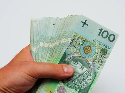 Średnie wynagrodzenie znów pod lupą. GUS podał wrześniową kwotę