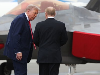 Amerykański więzień na lotnisku. Putin robi ukłon w stronę Trumpa