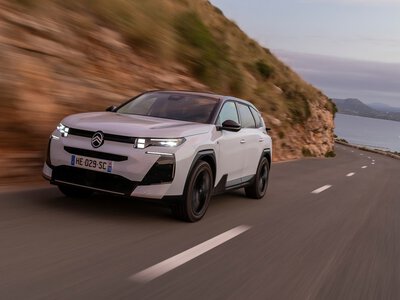 Francuski flagowiec już za niecałe 135 tys. zł? Oferta jest naprawdę atrakcyjna