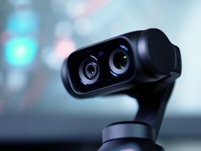 Test Insta360 Luna Ultra. Rewolucja w kieszeni czy drogi gadżet?