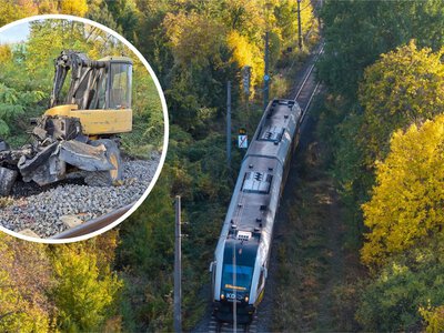 Dramat we Wrocławiu. Koparka utknęła na torach, uderzył w nią pociąg. Nieznany los operatora