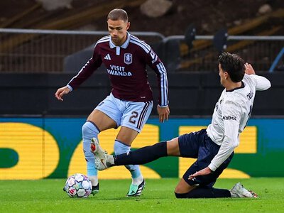Ekipa Casha jak burza, kolejny błysk w LM. Cztery trafienia na Villa Park