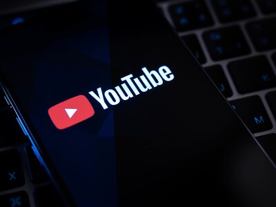 Pokazali nowy wygląd pod filmami na YouTube. Wycięli popularną opcję
