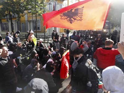 W tym państwie trwa rewolucja flamingów. W tle interesy zięcia Trumpa