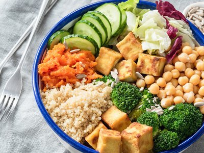 Dieta wegańska oznacza problemy z wątrobą i aktywnością fizyczną? Naukowcy uspokajają, chociaż przyznają: konieczne są kolejne badania