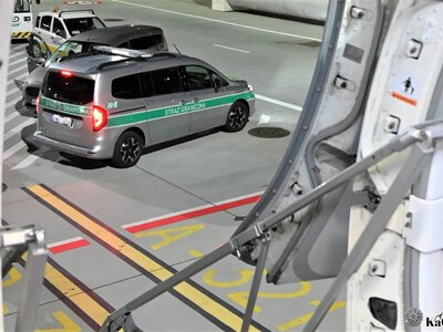 Pilna interwencja na pokładzie, pilot bez wyboru. Zwrot zaraz przed startem