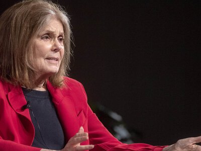 Gloria Steinem była ikoną. Dlaczego część feministek uważa ją za oszustkę?