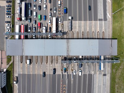 50 tys. kierowców dziennie i 500 mln zł wpływów. To prawdziwa żyła złota
