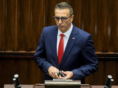 Nowa technologia w Sejmie. Poseł Sachajko w super-okularach