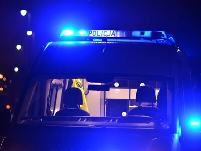 Zderzenie z udziałem autobusu pod Krakowem. Są ranni, droga zablokowana