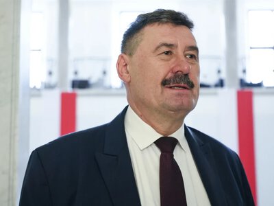 Trzeba się przyznać i przeprosić. Poseł Bartosik zamieścił w sieci wpis