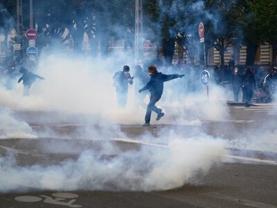 Protesty we Francji. Dziesiątki zatrzymanych, w Paryżu wielka demonstracja