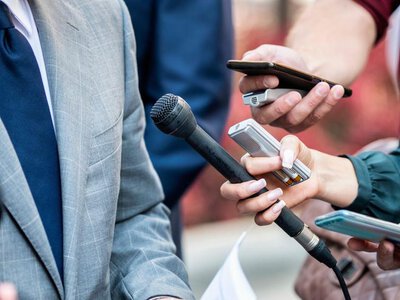 Nawet połowa dziennikarzy może stracić pracę. Media czeka trudna dekada
