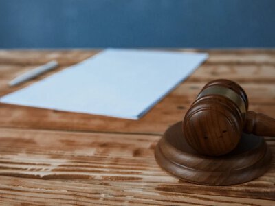 Dialog z AI wklejony do wyroku. Sąd apelacyjny okazał łaskawość