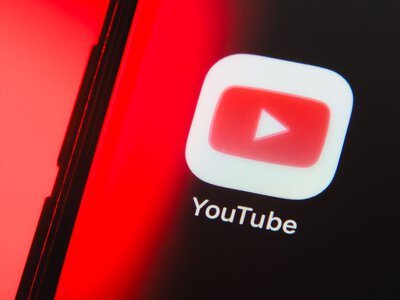 Rewolucja na YouTube. Odkryli, że ludzie używają telefonów