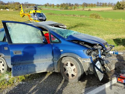 Śmiertelny wypadek na Pomorzu. Ciężarówka zderzyła się z autem osobowym