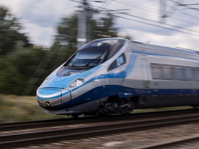 Awantura o porcelanę w Pendolino. Czterystu pasażerów ewakuowano