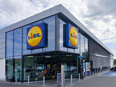 Sklepy zmieniają godziny otwarcia. Tak będzie działał Lidl