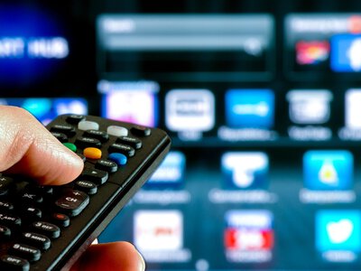 Nowy rywal Netflixa wchodzi do Polski. Oto ceny subskrypcji