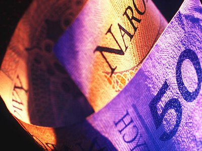 Zaledwie 500 zł. Ile tak naprawdę odkładają co miesiąc młodzi dorośli?
