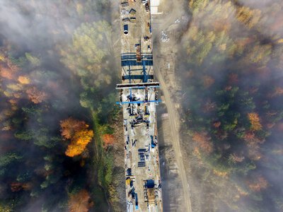 Rekordowa ES-26 na S19 coraz bliżej finału. Zobacz, jak powstaje gigant z betonu i stali