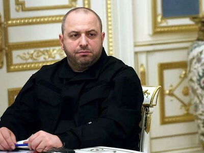Podejrzane wiadomości do dyplomatów, Ukraina ostrzega. Powiadomcie