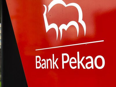 Bank Pekao pokazał wyniki. Zysk mocno w dół, ale jest niespodzianka
