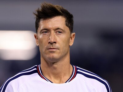 Licznik wstydu bije. Totalna zapaść Lewandowskiego