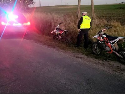 Za kierownicą 11 i 15 lat, bez tablic, OC i prawa jazdy. Sprawa kończy się w sądzie rodzinnym