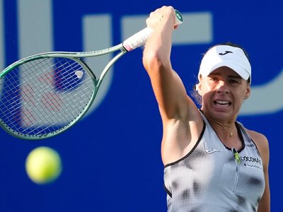 Krótki mecz Linette z 18-letnią Austriaczką. Awans rozstawionej w Kantonie