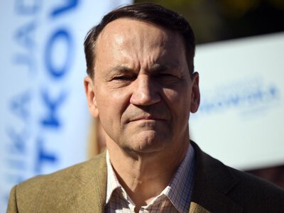 Sikorski ostro po zaproszeniu ludzi Brauna do Pałacu: „Ruskie onuce”