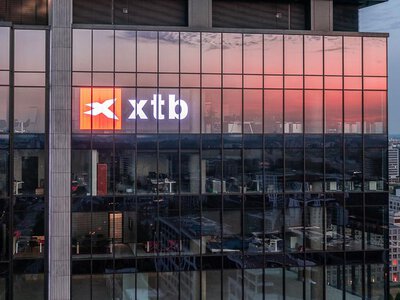 Przejęcia pozostają opcją dla XTB, w dłuższym terminie możliwe wejście w bankowość