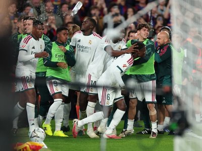 Skandal w El Clasico. Uderzył gracza Realu. Grozi mu gigantyczna kara