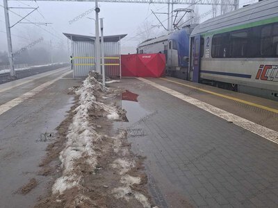 Seniorka umierała na torach w Pabianicach. 11 pociągów. Śledczy wykonali ruch
