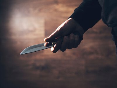 Nożownik w krakowskiej aptece. „Przyłożył ostrze do szyi”