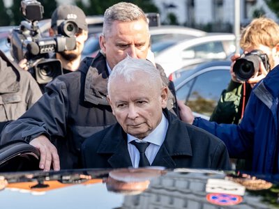Jarosław Kaczyński przesłuchany w prokuraturze. Wiadomo w jakiej sprawie