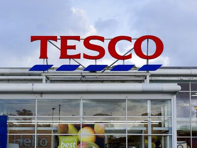 Tesco wycofuje się z kolejnych rynków. Słowacja i Czechy sprzedane, a Węgry?